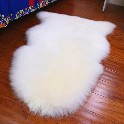 China PET FRIENDLY Service OEM White Sheepskin Blanket Prices Long Wool Cheap Sheepskin Blankets Natural Sheepskin Blanket For Home Decoration for sale