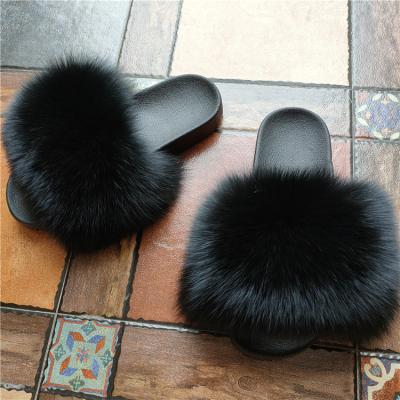 China Outdoor Ladies Raccoon Fur Slides Wholesale Fashion Lady Raccoon Fur Slips Outdoor Ladies Raccoon Fur Slides for sale