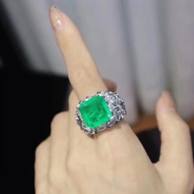 China 2022 Trendy Fashion 925 Sterling Silver Rings Jewelry Green Women for sale