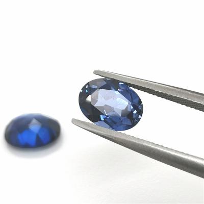 China Color Game or Fire Lab Created Oval Shape Synthetic Sapphire Gemstone 35#blue Sapphire for sale