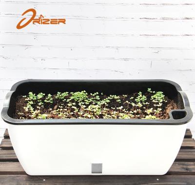 China Biodegradable PP Grow Garden Plastic Planter Vegetable Large Flower Pots For Plants for sale