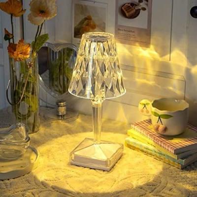 China Eco-friendly Dream Crystal Table Lamp /Touch Control Table Lamp 3 Colors Dimmable USB Port Complete with 5W LED Dimmable Glass Table Lamp for sale