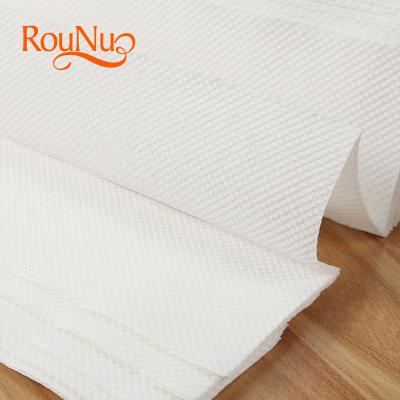 China Hot Selling Eco-friendly Wood Pulp V Fold Paper Hand Towel Blank Papertowel 23*23cm for sale