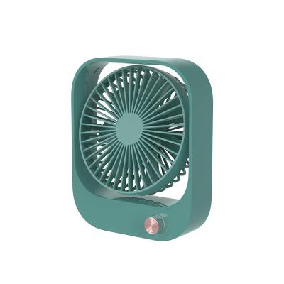 China 2022 new hotel desk shaking main fan mute creative usb charging portable office desk fan high air volume fan for sale