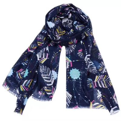 China Leisure Autumn/Winter Ladies Print Scarf Tassel Fashionable Soft Soft Shawl Cotton Viscous Scarf for sale