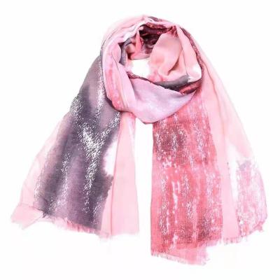 China 2021 American European European and American women fashion print tassel polyester shawl muslim hijab scarf for sale