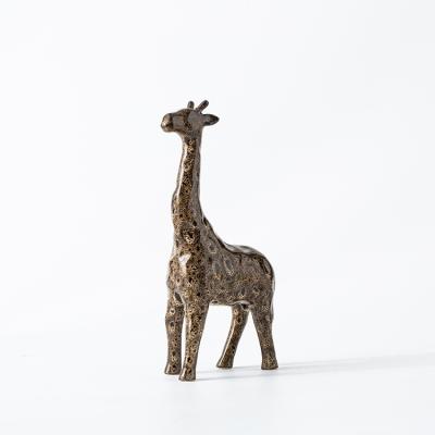 China Creative Ceramic Wine Cabinet Modern Home Cabinet Living Room TV Decoration Giraffe Animal for sale