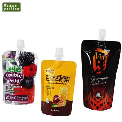 China Recyclable Biodegradable Custom Reusable Drink Pouch With Straw Spout for sale