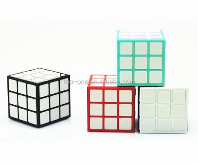 China Mini New Best Selling Portable Blue Instrument Magic Cube Tooth Speaker With Led Light for sale