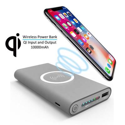 China LED Display OEM Qi Compatible Mobile Phone 10000mAh External Battery Pack Portable Fast Charging Wireless Power Bank For New iPhone for sale