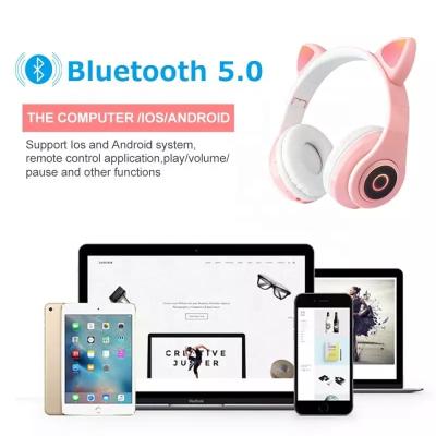 China 2022 Online Selling Perfect Sound Amazon Kids Play Cat Ears Blue Tooth auriculares Wireless Headphones With MIC for sale