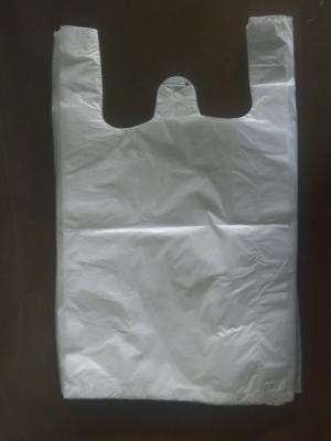 China 300+160*525mm weiße ungedruckte Plastikt-shirt 15mic Tasche - 1000/Case, HDPE Material zu verkaufen