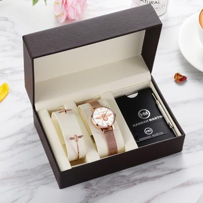 China 2021 Japanese Automatic Date Bee Swarow Movement Watch Gift Box Set Ladies Fashion Wrist Watch for sale