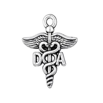 China CLASSIC DA Zinc Alloy Metal For Doctor Silver Plating Pendant Jewelry Gift Medical Symbol Assistant Charms Antique Dentist for sale