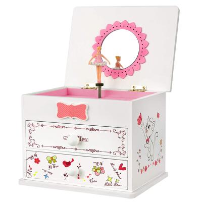 China 2021 New Product Viable Elegant White Lacquer Wooden Music Style Cute Small Jewelry Box For Girls for sale