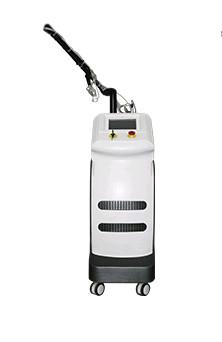 China 10600nm RF excited Co2 Fractional Laser for Wrinkle removal, Scar removal, Vaginal tightening for sale