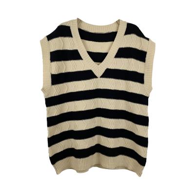 China Wholesale Breathable Modern Design Short Sweater Vest Knitted For Outwear Autumn Stripe Sweater Vest for sale