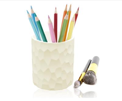 China Nordic Style Silicone School Pen Holder Waterproof Pencil Holder for Modern Organizer Office Desktop Makeup Supplies for Kids Home School for sale