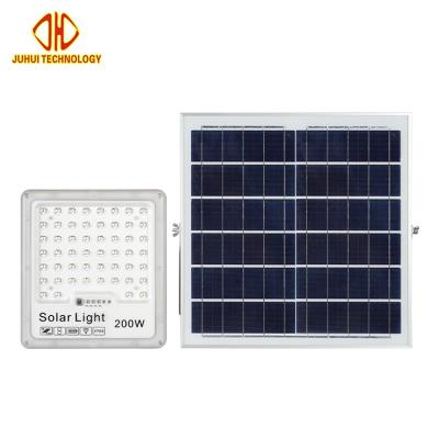 China Garden High Performance 200W 300W 400W White Waterproof Aluminum SMD2835 LED IP68 Solar Flood Light for sale