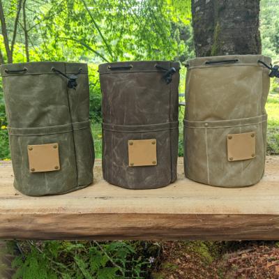 China Protable Camping Canvas Bucket Bag Stand Around Cooking Bags Travel Potty Small Bag 15X17.5cm for sale