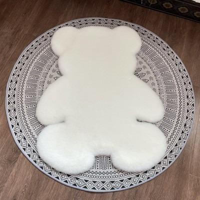 China Heavy Duty Super Soft Modern Non-slip Bedroom Rug Living Room Rug Blanket Stain Bear Floor Fluffy Floor Mats Decor Blankets Kids Brown White Mat for sale