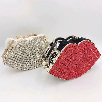 China Party Evening Purse Clutch Bag Wholesale Crystal Rhinestone Clutch Evening Bag For Formal Party Lips Shape Purse Diamond Clutch Purse for sale