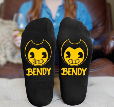 China New Cotton Men's Women's Breathable Socks Curvy and Ink Machine Anime Socks Christmas Skateboard Sock Gift for sale