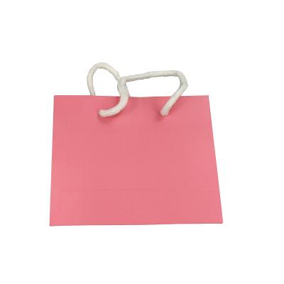 China 2020 customs disposable wholesale paper bag printing logo gift shopping bag/kraft paper bag for jewelry packaging for sale