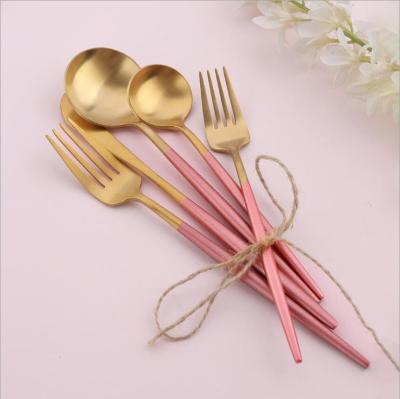 China Durable Matte Portugal Flatware Serving Set Fork Knife Spoon Stainless Steel Gold Cutlery Set for sale