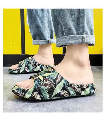 China Factory wholesale 2022 cartoon CUSHIONING printing pink luxury sandals women sandals otaku slippers summer yeezy unisex yeezy sandals for sale