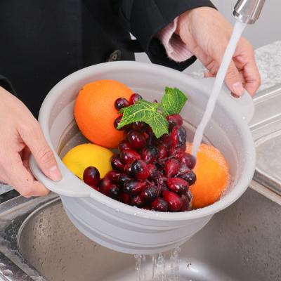 China Viable high quality kitchen silicone food grade safety fruit and vegetable washing and draining plastic basket for sale