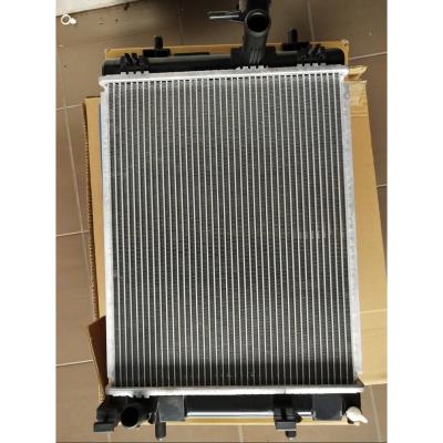 China Aluminum Core Plastic Tanks Malaysia Market Car Radiator 16400-BZ480 400*318*16 Auto MT Radiator For AXIA for sale