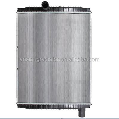 China Tractor Aluminum Plastic Parts Tanks Aluminum Core Truck Radiator For Navistar International 8600i/9100i/9200i/9400i/9900i 2508454C91 3E0115430000 BT7123 for sale