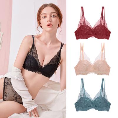 China QUICK DRY Women's Sexy French Floral Underwire Lace Bra Set for sale