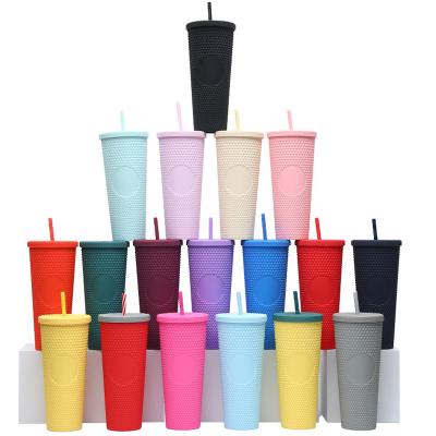 China Glitter 24oz Studded Viable Customized Reusable Double Wall Bling Plastic Cool Cups Tumblers Reusable Tumbler With Straws for sale