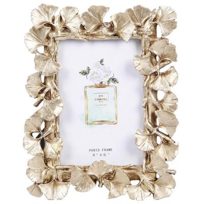 China Classic 7 Inch Ginkgo Leaf Frame European Rectangular Resin Photo Frame for sale