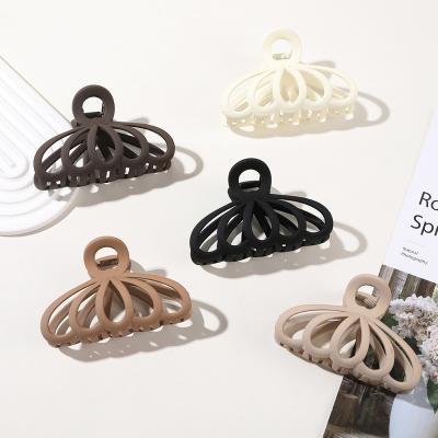 China 2023 Retro Women Hairpins Hot Sale Shark Hair Clip Style Hairpin Korean Hair Clips Hair Clips Hair Accessories Decoration Hair Clips For Girls for sale