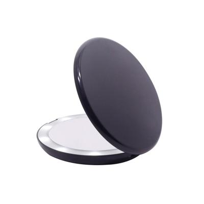 China Portable Mini Double Sides Compact LED Pocket Lights Cosmetic Mirror with 5X Magnifying for sale