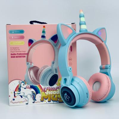 China Unit Elegant Streamline High Fidelity Design Headband Unicorn Wireless Kids Headphone DJ Headphone Driver Colorful LED Light Lamp for sale