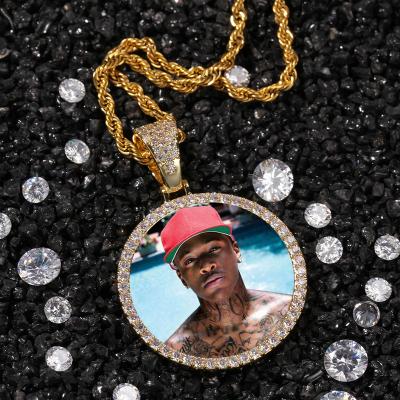 China GoldChic Classic Jewelry Personalized Photo Necklace For Men Women Customized Round Memory Picture Medallion Wheat Hip Hop Pendant Chain for sale