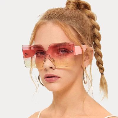 China 2021 New Big Square Shades Fashion Designer Trendy Rimless Women's Oversized Frameless Sunglasses for sale