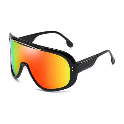 China Fashion sunglasses one piece lenses sport uv400 sunglasses for men vintage fashion big cycling outdoor sunglasses for sale