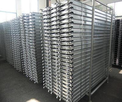 China Industrial 1.5M Canadian Ringlock Metal Scaffolding System 225 320Mm Perforated Steel Plank With Hook For Hummer H3 Press Locked Grating for sale