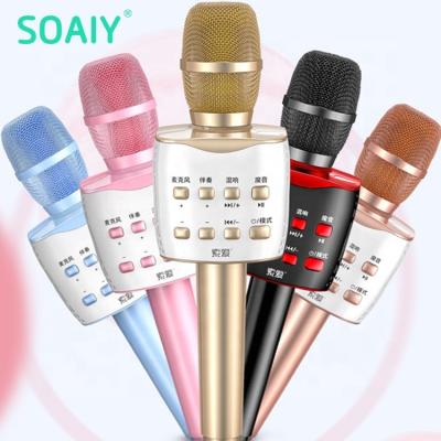 China Blue Portable Handheld Karaoke Home Condenser Tooth Microphone SOAIY Wireless Microphone With Speaker for sale