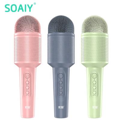 China Self-equipped original singing acousticsEliminate noise SOAIY blue tooth family ktv children factory price condenser mic wireless microphone with sound card for sale