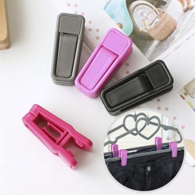 China Industrial Laundry Clothespins Without Clips Hanging Mini Plastic Clothes Spring Pegs Plastic Clip for sale