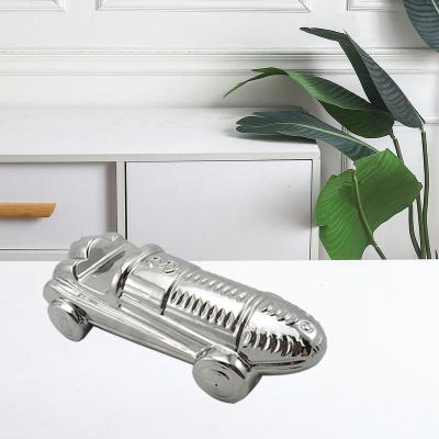 China Classic ceramic bubble car table decoration warm home decoration plated hotel decoration items for sale