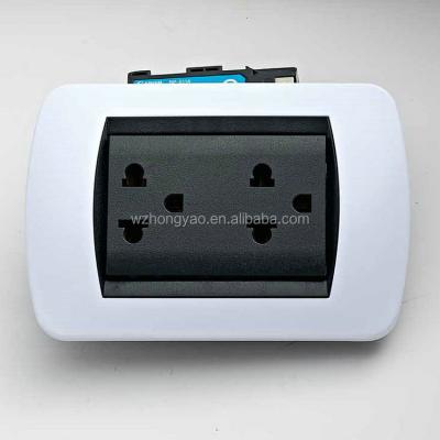 China Residential/Multi-Purpose Retractable Outlet Outlet, 125v Duplex Outlet, for sale