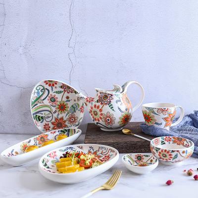 China Viable Creative Ceramic Country Style Tableware Sets Dish Teapot Breakfast Bowl Dish and Saucer Flower Soup Tableware Sets for sale