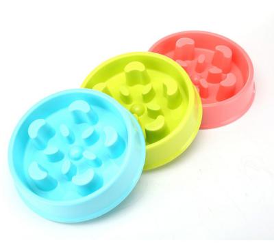 China Silicone Eco-Friendly Automatic Slow Pet Bowl Dog Driver Fun Bowl Slow Pet Feeding Bowl for sale